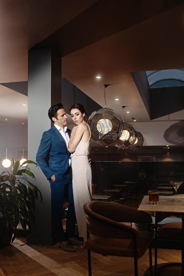 Hotel St.Thomas モントリオール エクステリア 写真