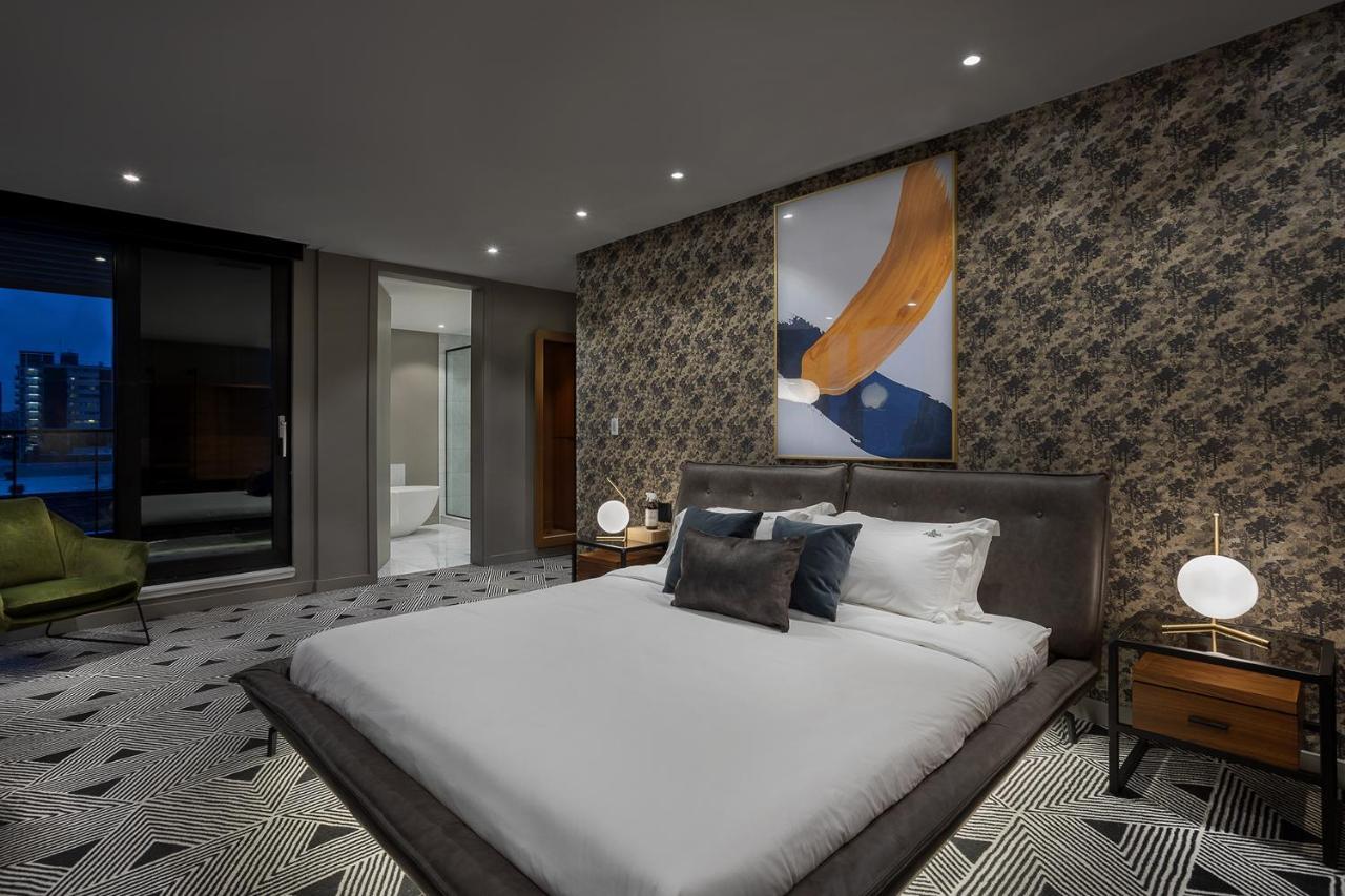 Hotel St.Thomas モントリオール エクステリア 写真