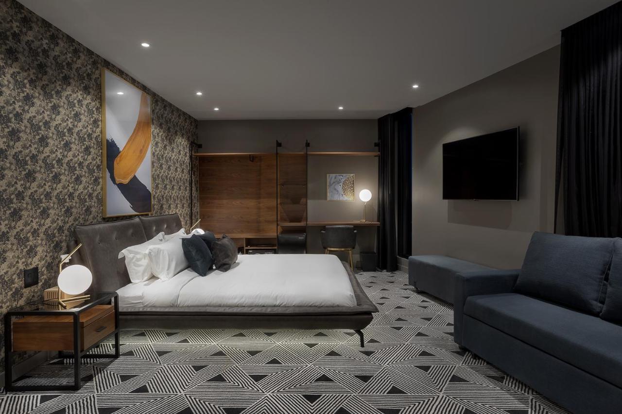 Hotel St.Thomas モントリオール エクステリア 写真